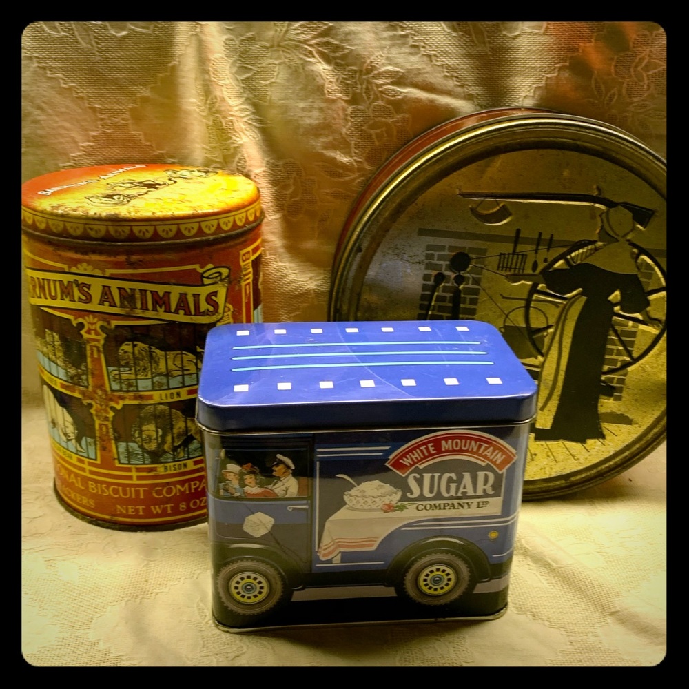 ⭐️✨4/$25 Vintage Collectible/Decorative Lot